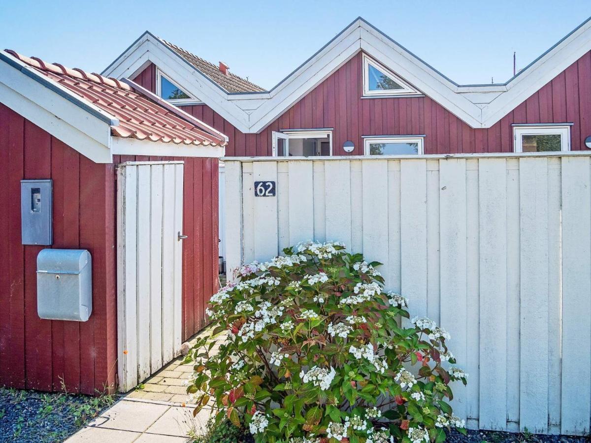 4 Person Holiday Home In Nibe Eksteriør bilde